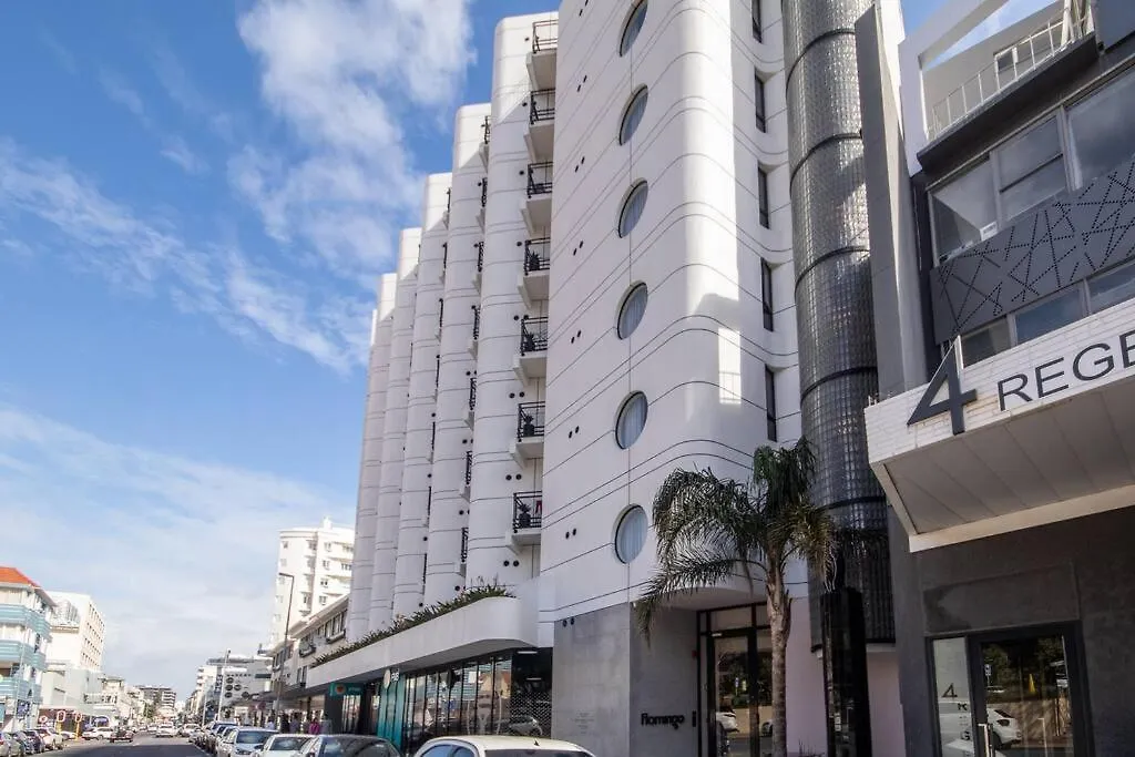 Petite Apart In Sea Point 107 Flamingo Cape Town