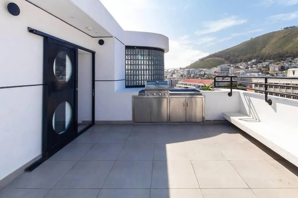 Apartment Petite Apart In Sea Point 107 Flamingo Cape Town South Africa